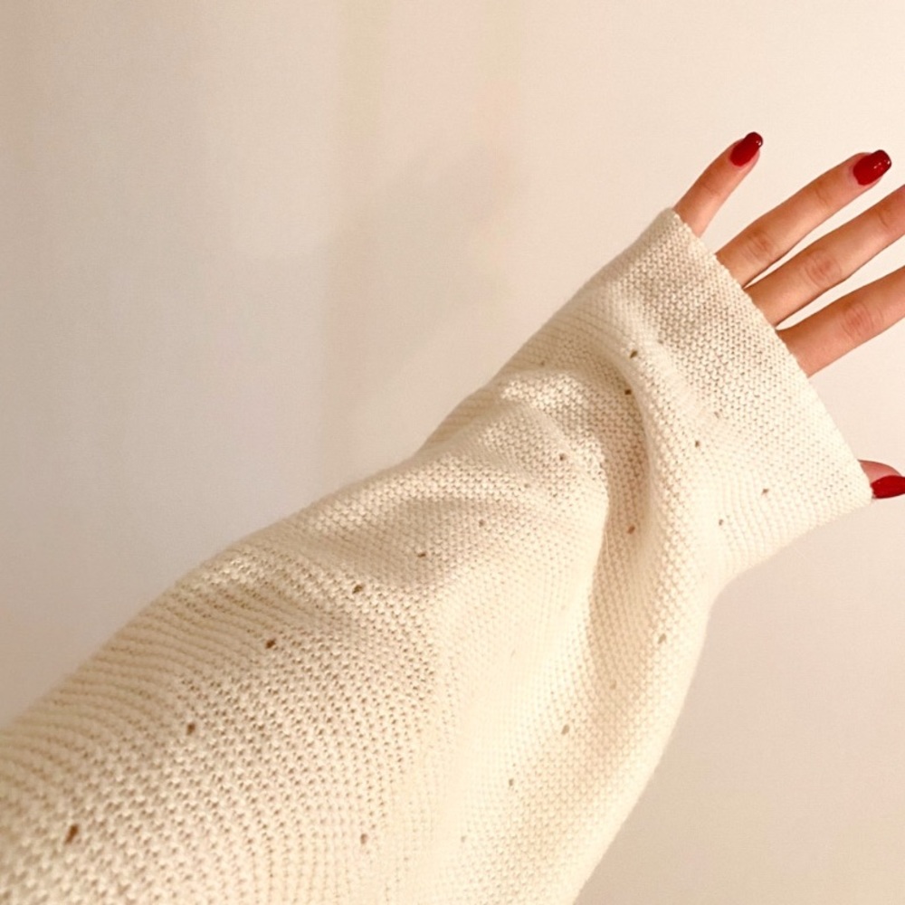 LAST ONE!!! Cozy Ivory Sweater - Picture 4 of 7